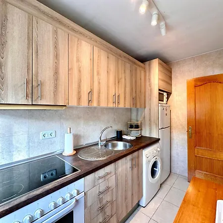 J&k 托雷莫利诺斯