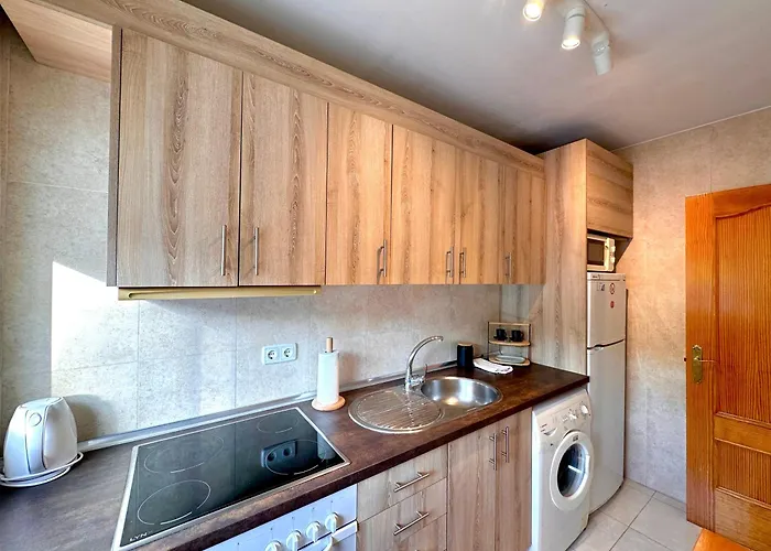 J&k * טורמולינוס